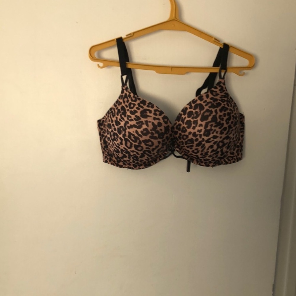 Victoria's Secret Bombshell Black and Brown Leopard Bra